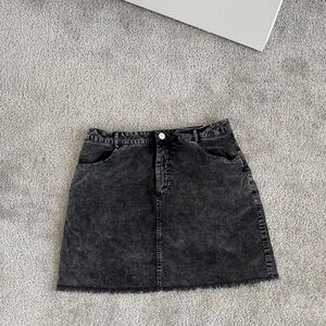 Chic Charcoal Denim Mini Skirt
